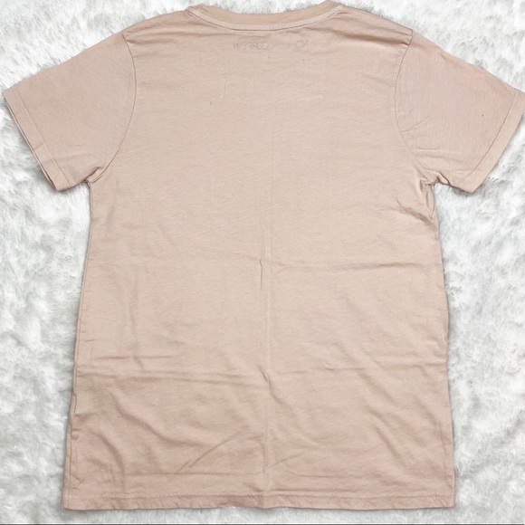 No Curfew New York Skyline Crewneck Graphic Short Sleeve Tee Shirt in Blush Sz S - Picture 2 of 5